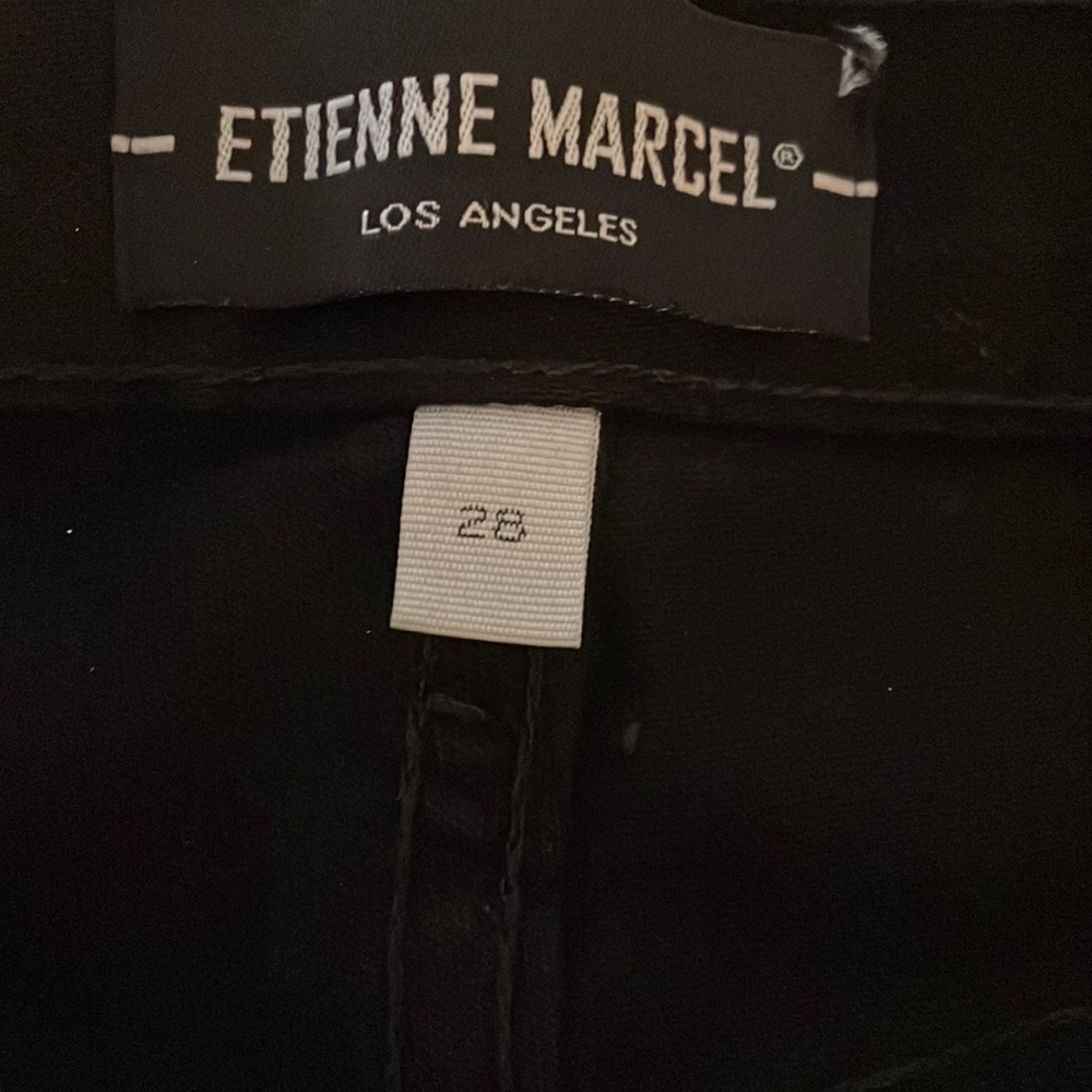 Etienne Marcel Denim Black Frayed Assymmetric Scallop Jean Mini Skirt Size 28 - Picture 5 of 10